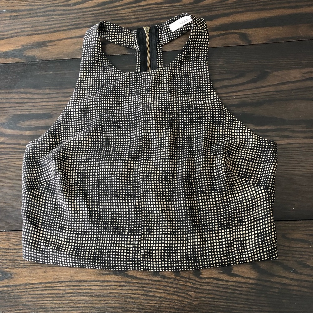 Crop top